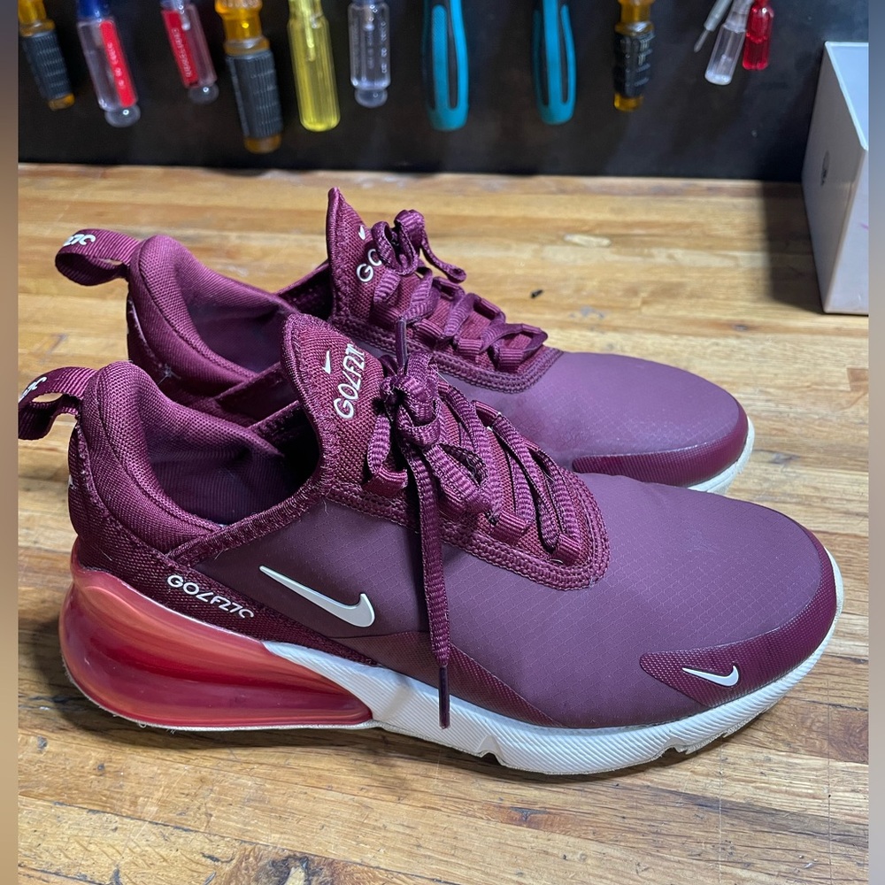 Nike Women’s Air Max 270 Burgundy Maroon Sneakers